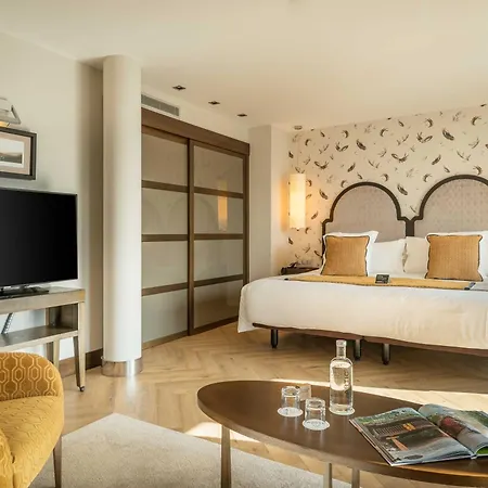 酒店 Artiem Asturias 5*