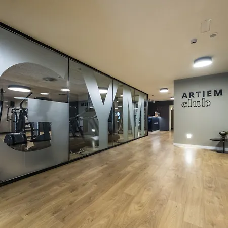 Artiem Asturias מלון